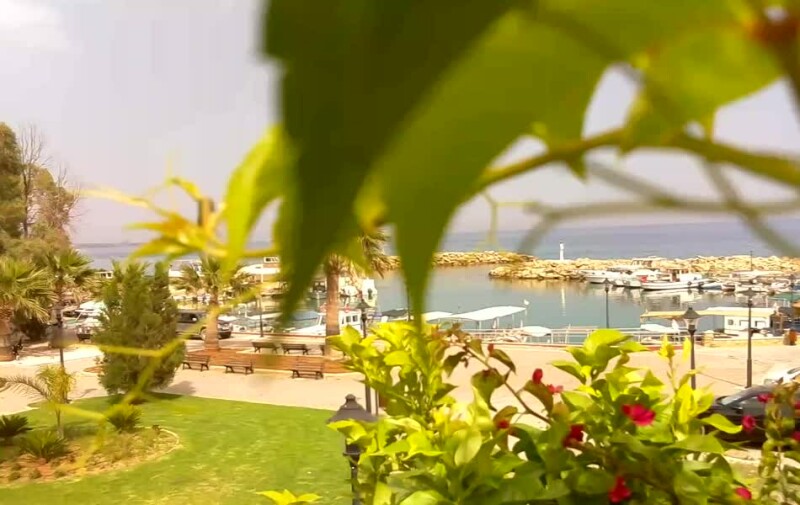 Пляж и гавань, Богази, Кипр