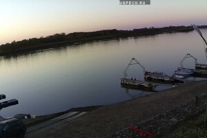 Рыболовная база Успех, берег Волги, Астраханская область - веб камера