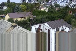 Крыша дома в реабилитационном центре для аистов, Козубщина, Польша - веб камера