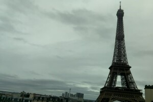 Город и Эйфелева башня, Париж, Франция - веб камера