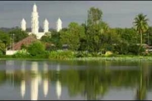 Обзорное видео Ямусукро, Кот-д'Ивуар - веб камера