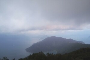 Горы и море, Пелорус, Новая Зеландия - веб камера