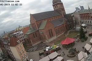 Домская площадь и Домский собор, Рига, Латвия - веб камера