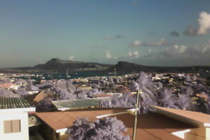 Вид на город и горы, Кюрасао - веб камера