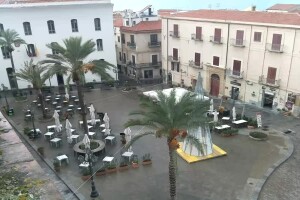 Соборная площадь, Чефалу, Сицилия - веб камера