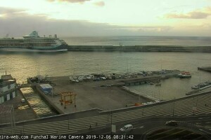 Круизные корабли, Фуншал, Мадейра, Португалия - веб камера