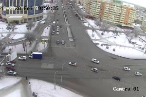Перекресток проспектов Алии Молдагуловой и Абулхаир Хана, Актобе, Казахстан - веб камера