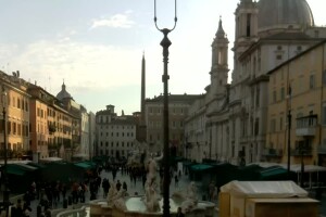 Площадь Навона, фонтан Нептуна, Рим, Италия - веб камера