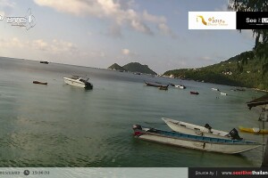 Пляж Саири, отель Ban Driving Resort, Тау, Таиланд - веб камера