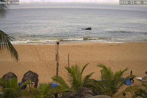 Панорамный вид на пляж, Тринкомали, Шри-Ланка